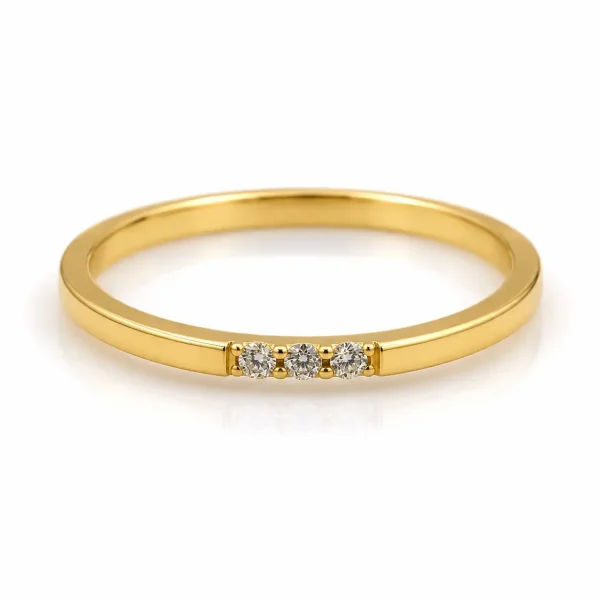 Anillo de oro para mujer 18k diseño cintillo con 3 circones transparentes